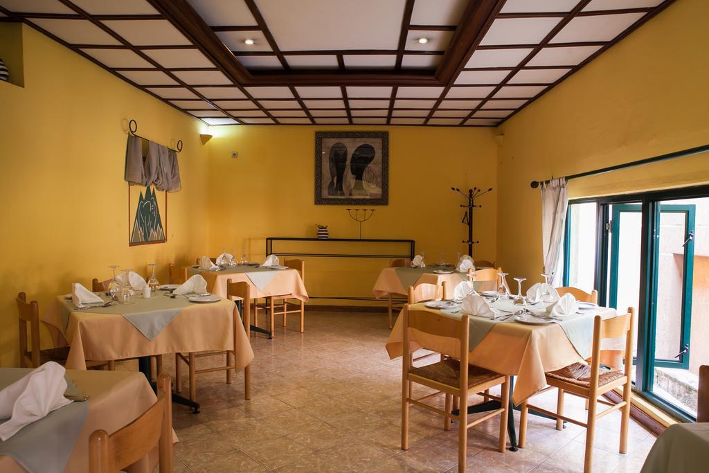 Gorillas City Centre Hotel Kigali Ngoại thất bức ảnh