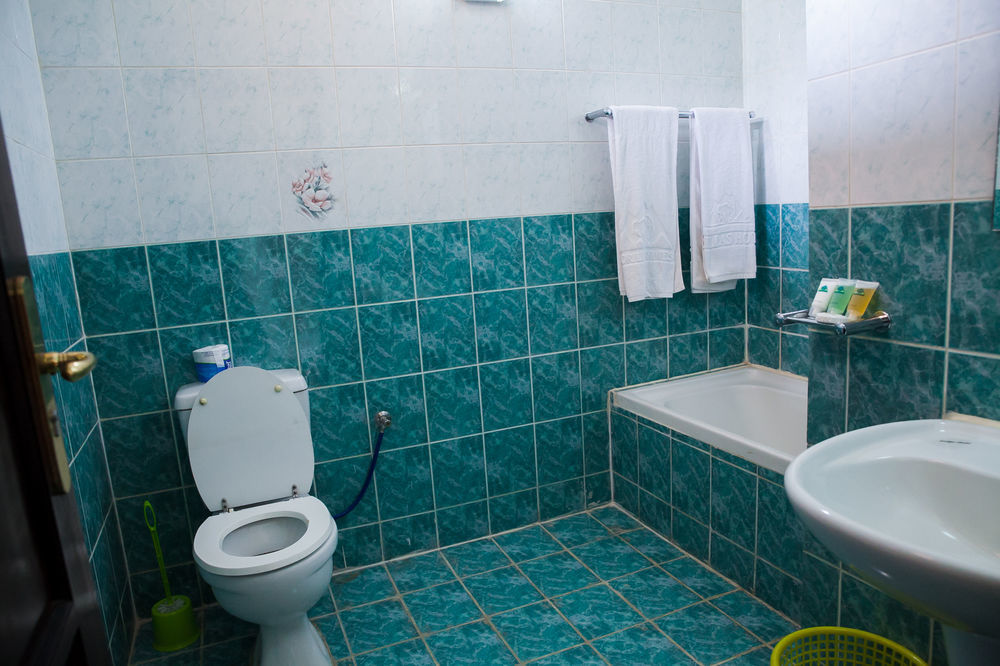 Gorillas City Centre Hotel Kigali Ngoại thất bức ảnh
