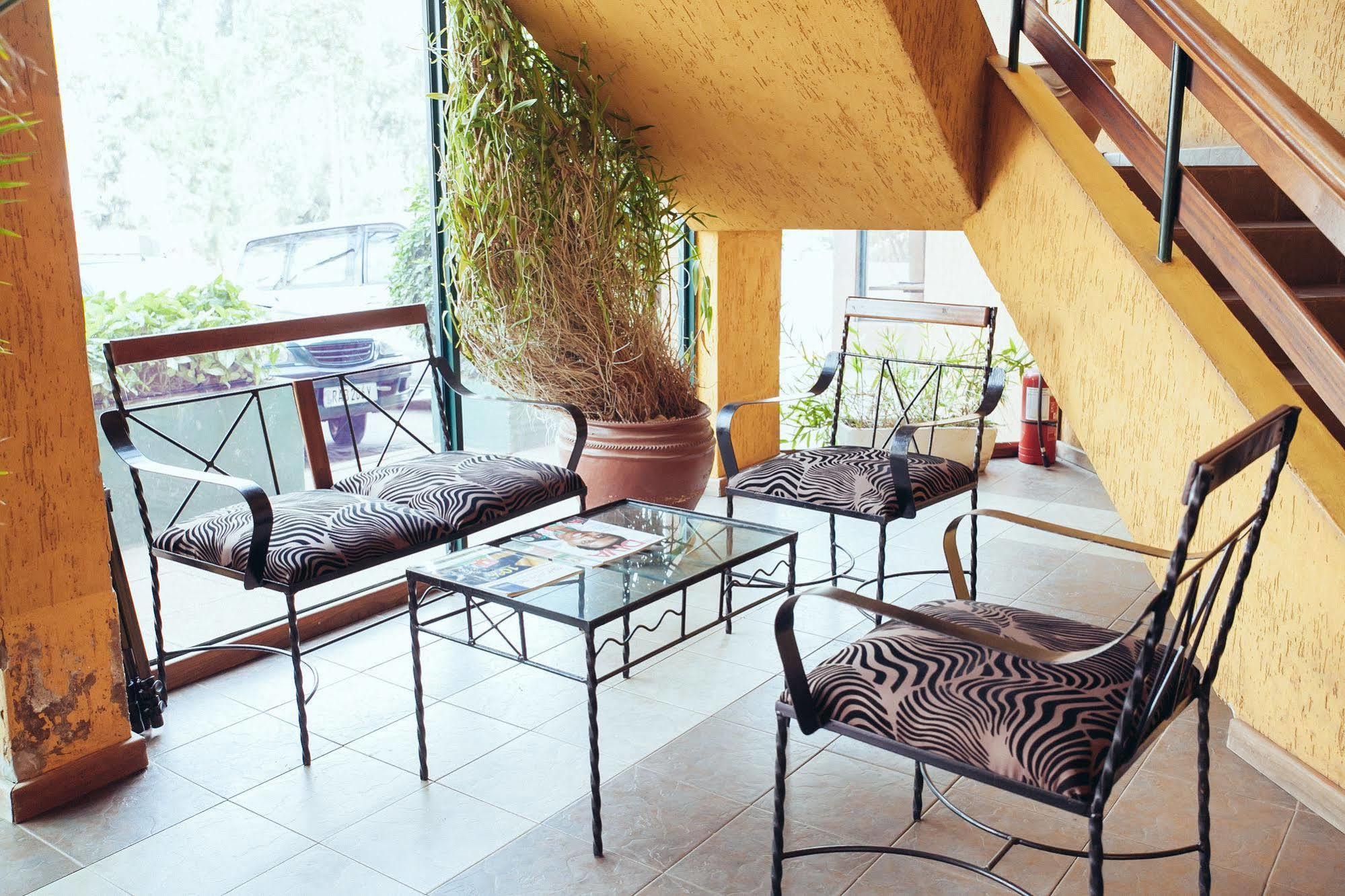 Gorillas City Centre Hotel Kigali Ngoại thất bức ảnh